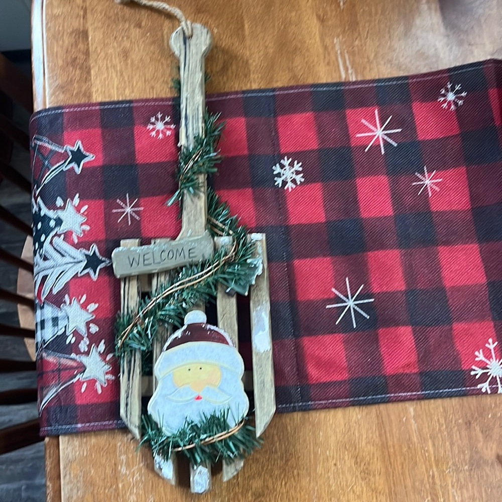 Sweet Santa Welcome Sign